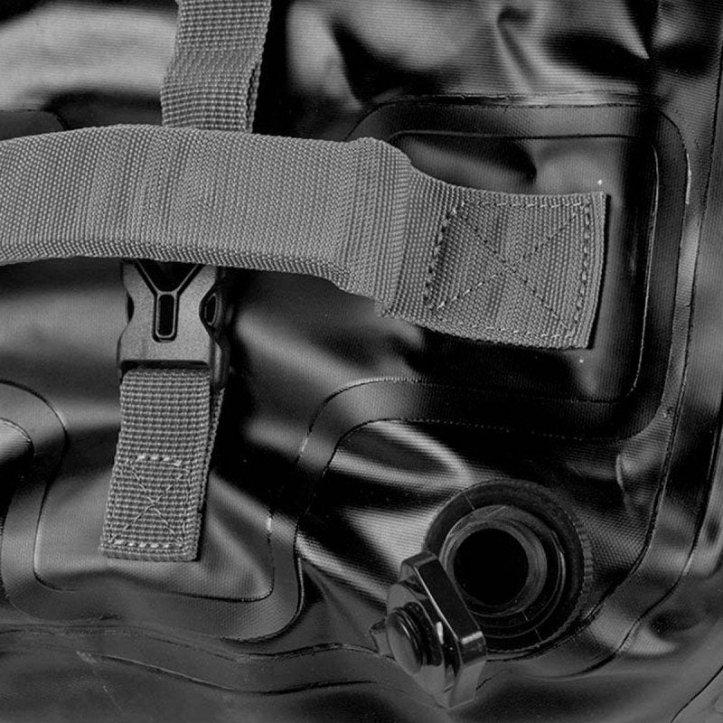 WATERPROOF BACKPACK - WA16936/7B Barracuda 138